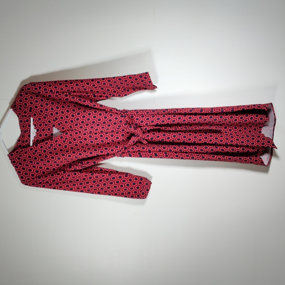 Boden tie waist shift dress navy red geometric pattern 4